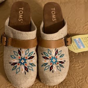 TOMS Elisa Clog size 7 NWT